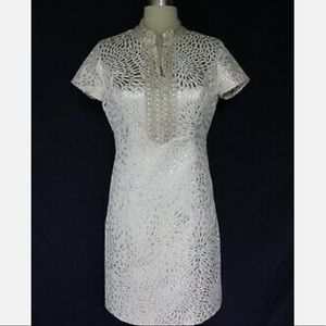 Lily Pulitzer Adrena Shift Gold Metallic High Collar Dress Size 6.